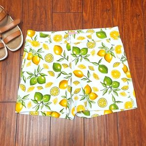 Isaac Mizrahi Tailored Lemon Lime Shorts Size 16
